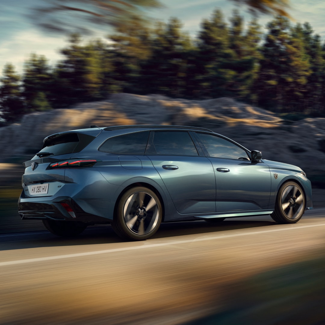 PEUGEOT E-308 SW Seitenansicht