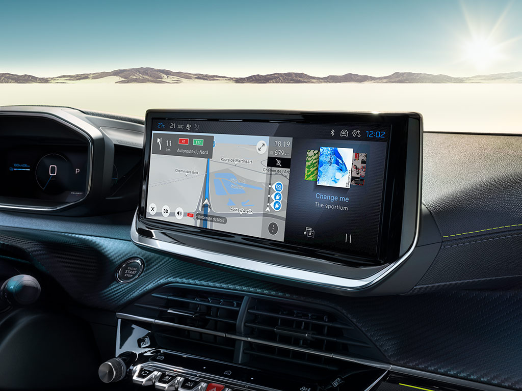 New PEUGEOT E-2008 with 10'' touchscreen