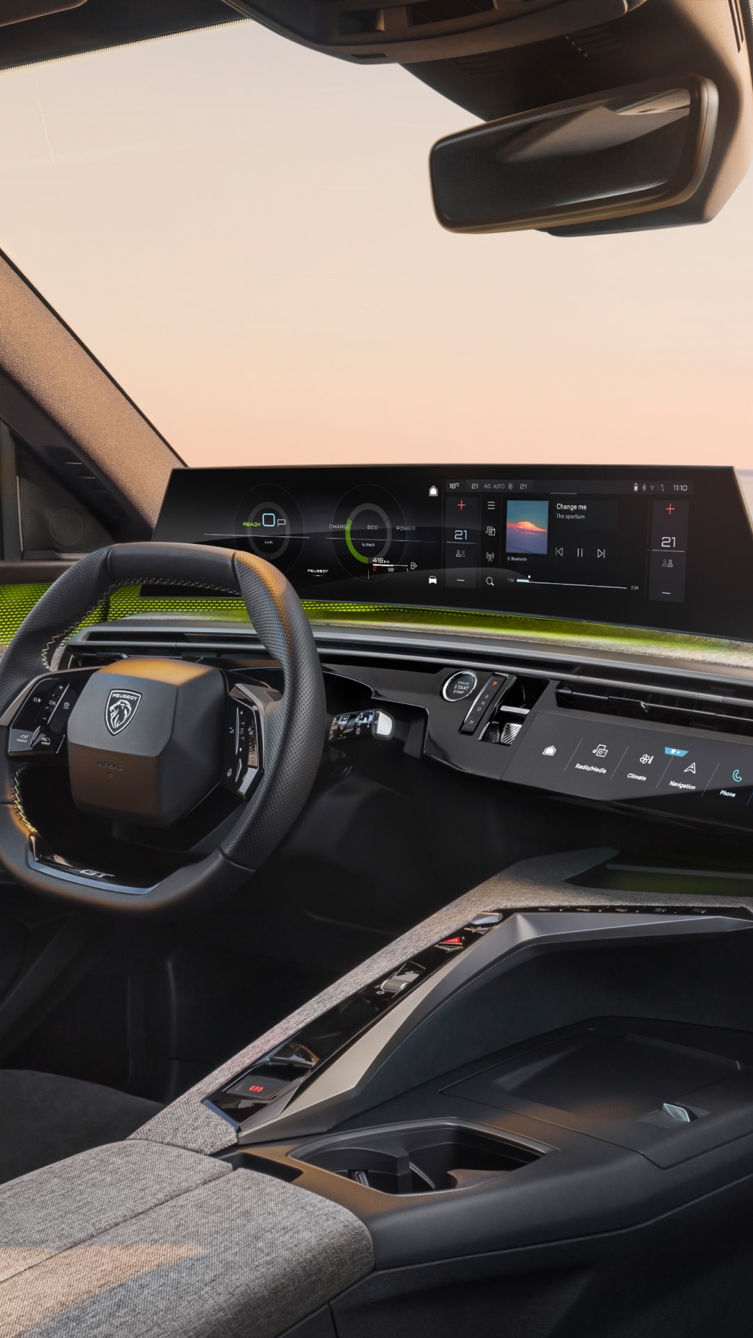 PEUGEOT Panoramic i-Cockpit® 5008 Hybrid