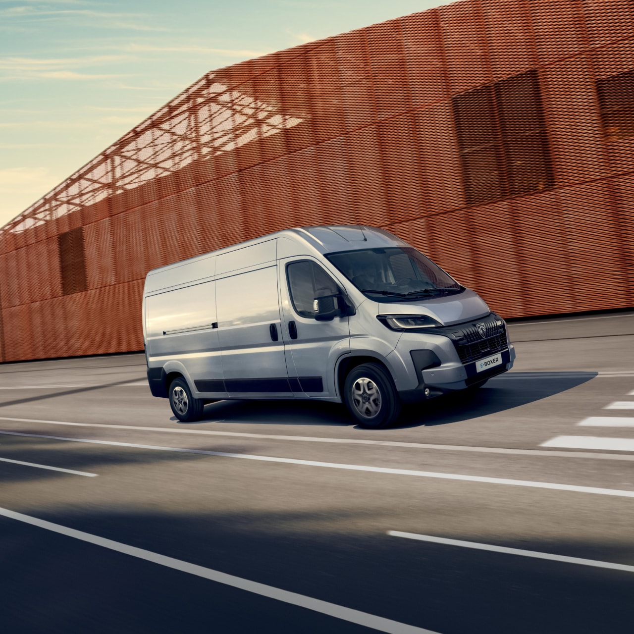 PEUGEOT E-BOXER Frontansicht