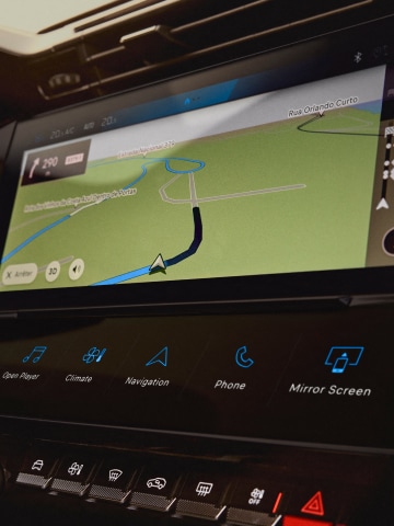 Neuer PEUGEOT E-408 Vernetzte Navigation